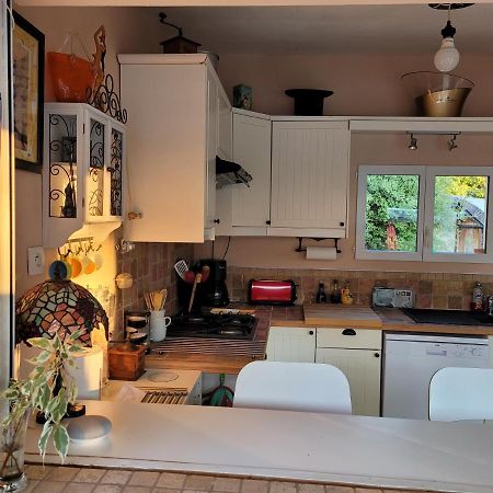 Le Jardin Des Selves Bed & Breakfast Draguignan Exterior photo